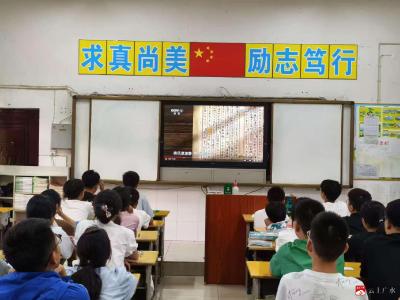 【越·广水】李店镇初级中学：铭记历史 热爱祖国