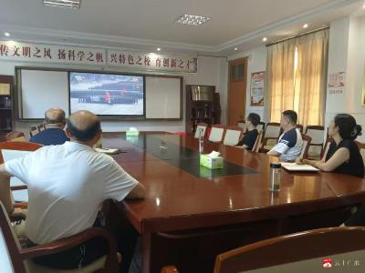 【越·广水】铭记历史 珍爱和平 市实验高中组织师生观看抗战胜利80周年阅兵直播
