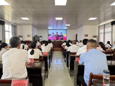 【越·广水】共观阅兵盛典 汲取奋进力量——城郊街道集中收看九三盛大阅兵