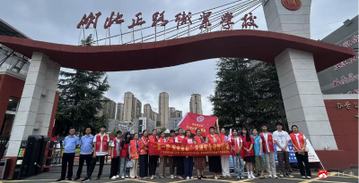【越·广水】十里街道清水桥社区：多方联动织密“一盔一带”安全网 筑牢居民出行平安防线