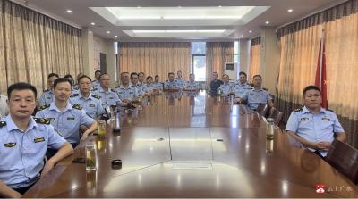 【越·广水】一次特殊的机关课堂!广水市市场监管局组织观看阅兵仪式