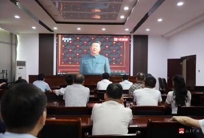 【越·广水】震撼与鼓舞交织 使命与责任同在  ——市纪委监委干部集中观看纪念中国人民抗日战争暨  世界反法西斯战争胜利80周年大会直播