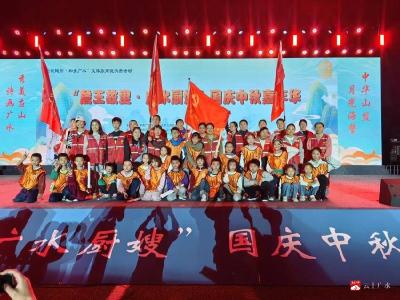 【越·广水】志愿服务：我为“詹王故里·广水厨嫂”国庆中秋嘉年华“站岗”