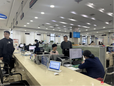 【越·广水】市发改局实地走访政务大厅