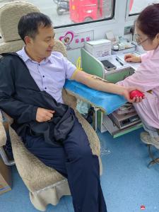 【越·广水】热血映初心，丹心铸师魂——广水市职教中心育才高中教师积极参与无偿献血活动