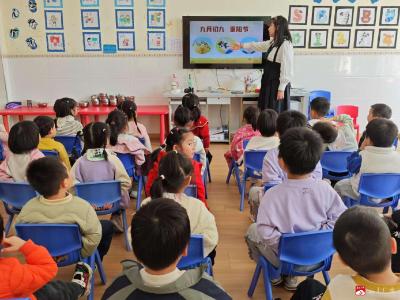 【悦·广水】童心敬老  情暖重阳——广办三小西河幼儿园开展重阳节主题教育活动