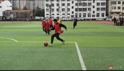 绿茵逐梦，活力飞扬——十里中心小学五六年级足球赛圆满落幕