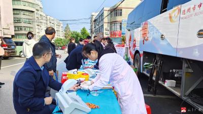 【悦·广水】热血映初心  奉献暖校园——余店镇中心中学积极组织教职工参与无偿献血活动