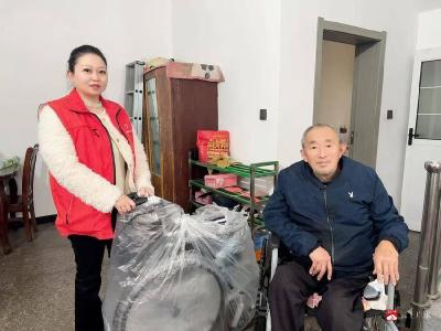 【悅·廣水】應山街道許家井社區：小輪椅傳遞大溫暖 微行動彰顯社區情