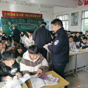 【越·广水】禁毒班会进校园，防毒意识入心田