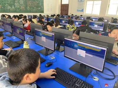 广水市城郊中心小学举办禁毒知识竞赛  