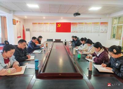 淬炼党性守初心 砥砺奋进向未来——市委党校干部培训班扎实开展党性分析与思想汇报活动