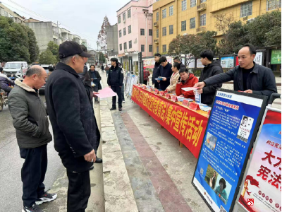 余店镇：筑牢无毒防线  守护平安家园