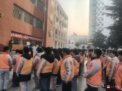 廣辦一小“娃娃腰鼓隊(duì)”敲出愛路護(hù)路新節(jié)拍