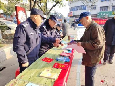 宪法护航无毒家园 法治精神浸润民心