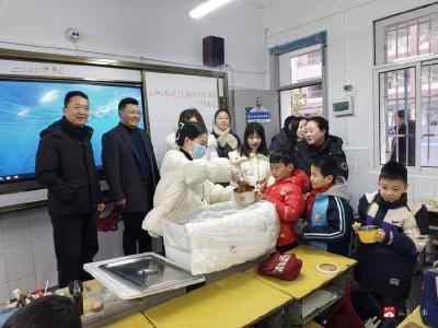 数字赋能膳食，家长共鉴“食”安 广水市实验小学举行食堂开放日活动