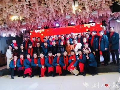 鄂豫联艺展新韵 山水传情共华章——广水市文艺工作者赴信阳参与新年艺术交流活动