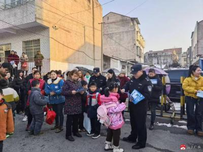 为筑牢校园禁毒防线，守护青少年健康成长