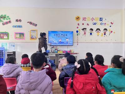 广办三小西河幼儿园开展“小寒”节气主题教育