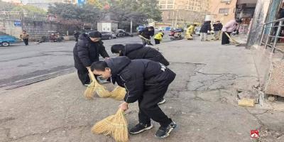 广办一小：清扫家园迎新春 劳动实践启寒假