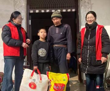 爱满广水 情暖童心——黑虎冲社区开展爱心妈妈结对帮扶留守困境儿童入户关爱行动