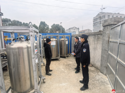 余店镇：织密安全防护网，筑牢平安“压舱石”