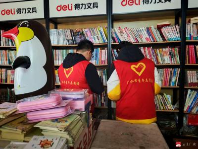 蔡河镇开展春节前“扫黄打非”联合检查