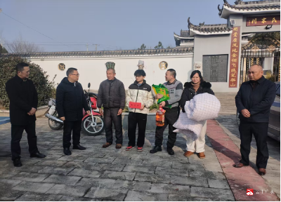 “情暖新春·关爱儿童”——关庙镇走访慰问困境儿童