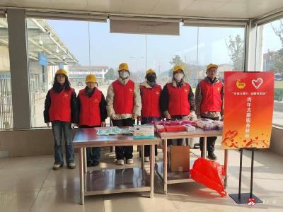 情暖春运路志愿服务显担当——武胜关镇“暖冬行动”温暖旅客归途