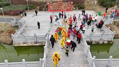 欢欢喜喜过大年｜民俗巡游贺新春  非遗书香沁人心
