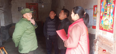 跑马场社区：上门入户察民情  衔接振兴暖民心