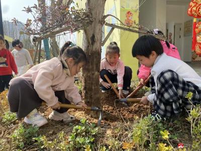 童心植绿梦  成长正当时  ——永阳幼儿园植树节主题活动纪实