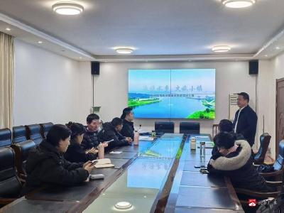 以学促干谋发展 实干笃行建精品  ——长岭镇“月光海研学班”研讨赋能精品乡镇建设