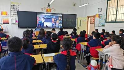 广水市第二实验小学组织收看2026年春季全国中小学消防安全公开课