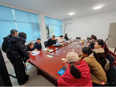 余店财政所积极配合开展财务专项检查