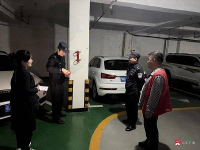 前河社区：夜间巡逻点亮社区“平安灯”