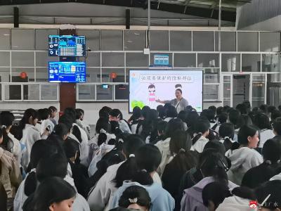 守护青春  护航成长