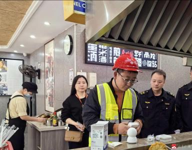 阳光照进后厨，广水市“互联网+明厨亮灶”守护每一单外卖  