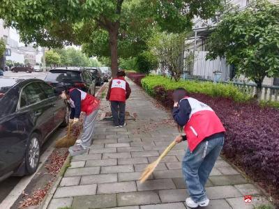 许家井社区红十字会开展“清捡垃圾 美化环境”志愿服务活动