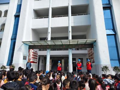 大手拉小手 绿电筑童梦——骆店供电所走进骆店镇中心小学开展安全用电宣讲