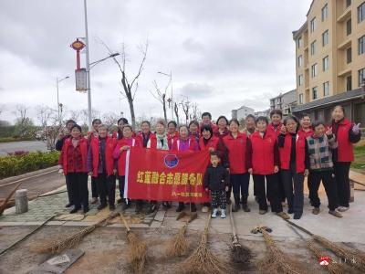 八一社区：清洁家园迎清明 志愿服务暖人心