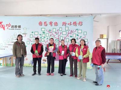 小积分兑出大文明 “绿色超市”兑换暖民心