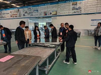 陈巷镇人大开展“聚力支点建设·代表行动”营商环境专题视察活动