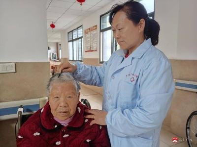 市财政局：养老服务消费补贴惠及失能老人