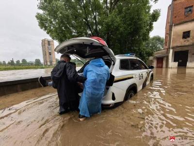 广水街道干群合力迎战特大暴雨 全力守护一方平安