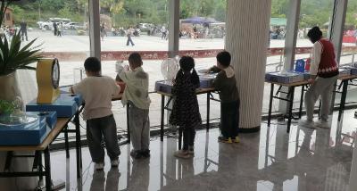 科普赋能景区 智慧点亮旅途——广水市科协开展流动科技馆进景区活动