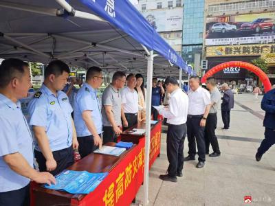 市交通运输局开展防灾减灾集中宣传活动 筑牢群众安全防护线