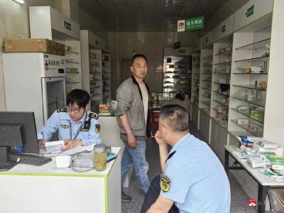 陈巷镇市场监管所开展药店专项检查  织密群众用药安全防护网