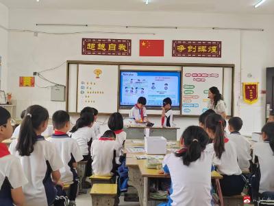 校际教研聚合力 携手共进促成长——师范附校教联体举行教研活动