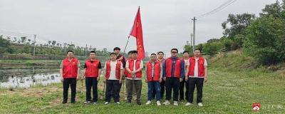 应山街道：志愿红守护生态绿